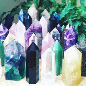 Sabrina Psychic Clairvoyant Medium - crystal healing on the south coast